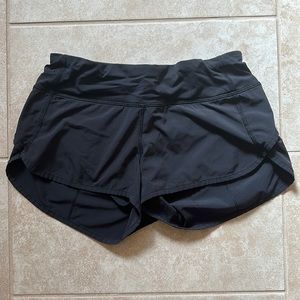 Lululemon speed up shorts - size 4 regular.